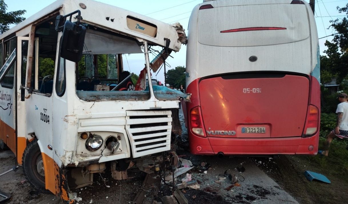Accidente masivo en Villa Clara deja 49 heridos, incluidos 9 niños