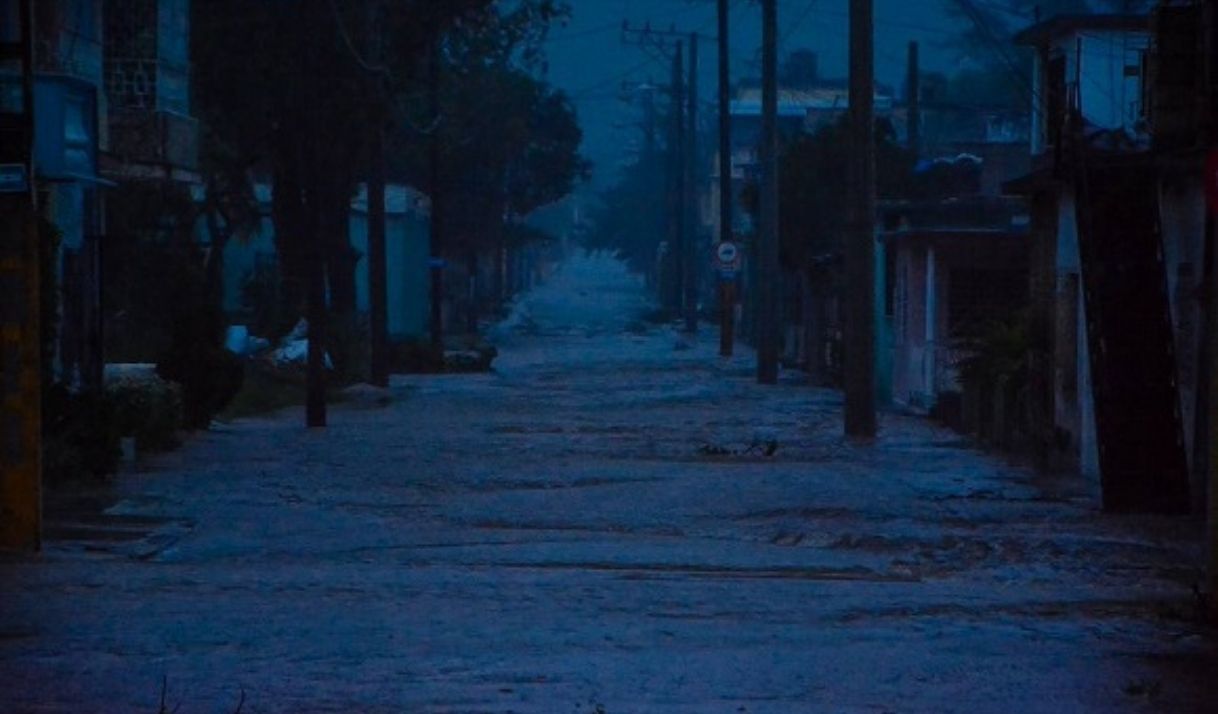 AHORA: Huracán Melissa azota el oriente cubano
