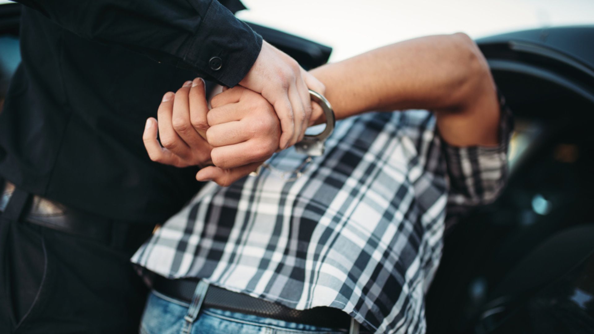 Denuncian banda de 'arrebatadores' en un barrio de Santiago de Cuba