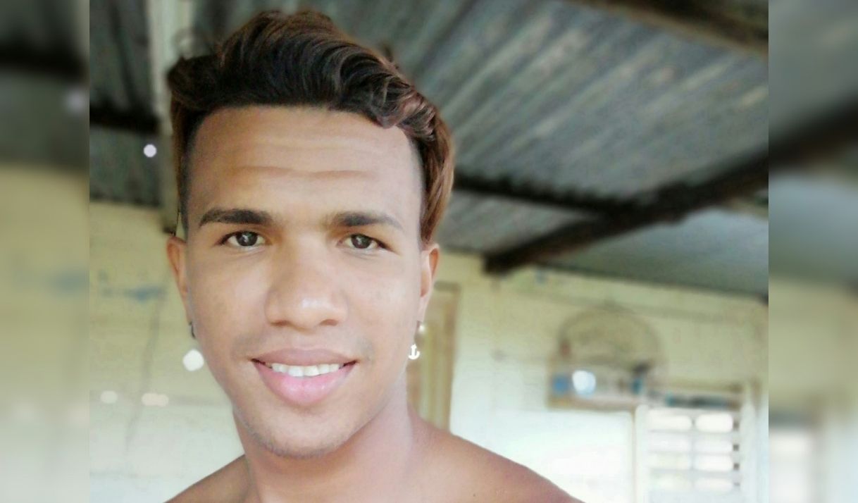 Detienen a joven en Santiago de Cuba por críticas al régimen en redes