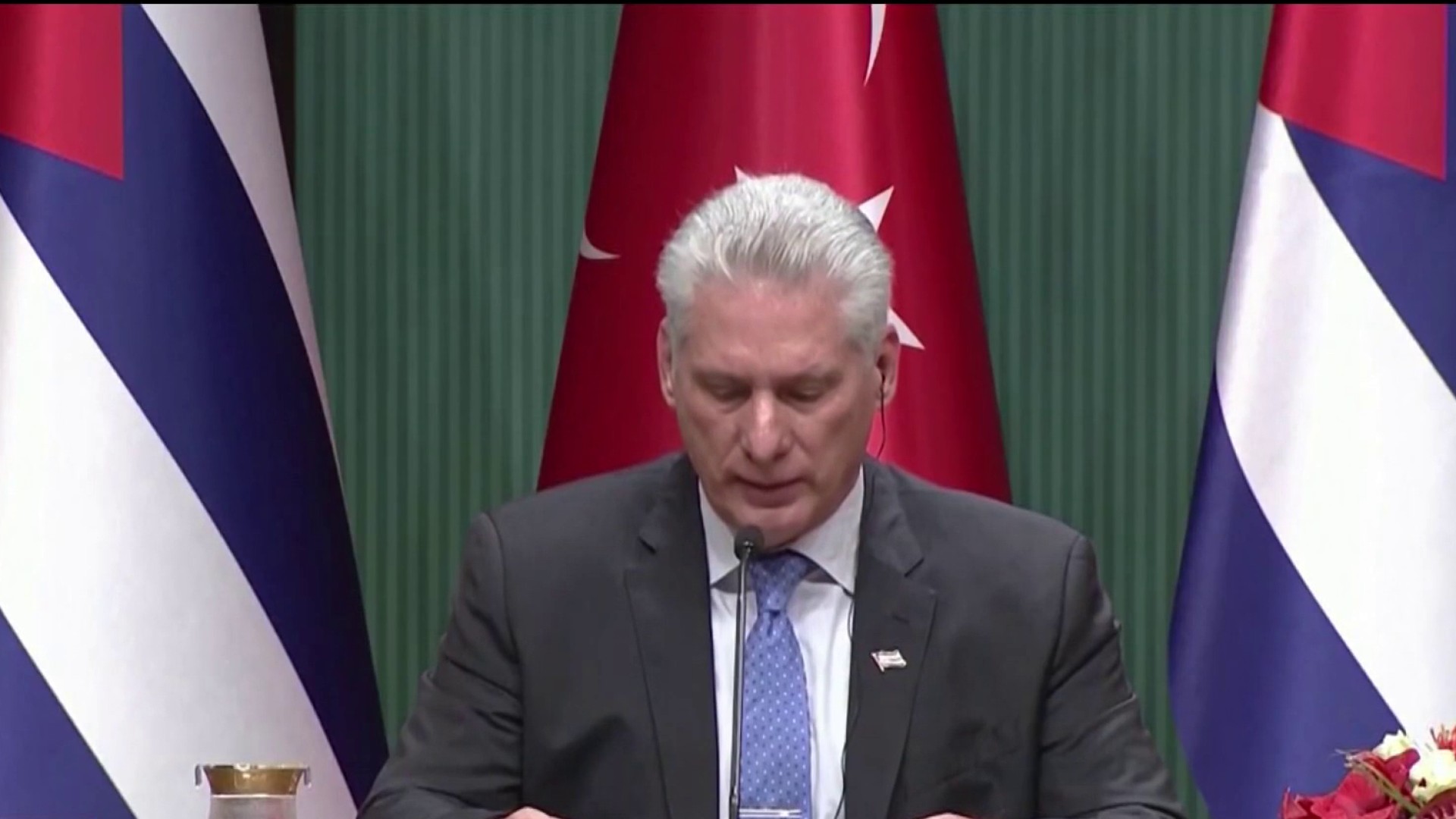 Dictadura suaviza tono y estaría dispuesta a 'cooperar' con EEUU en seguridad