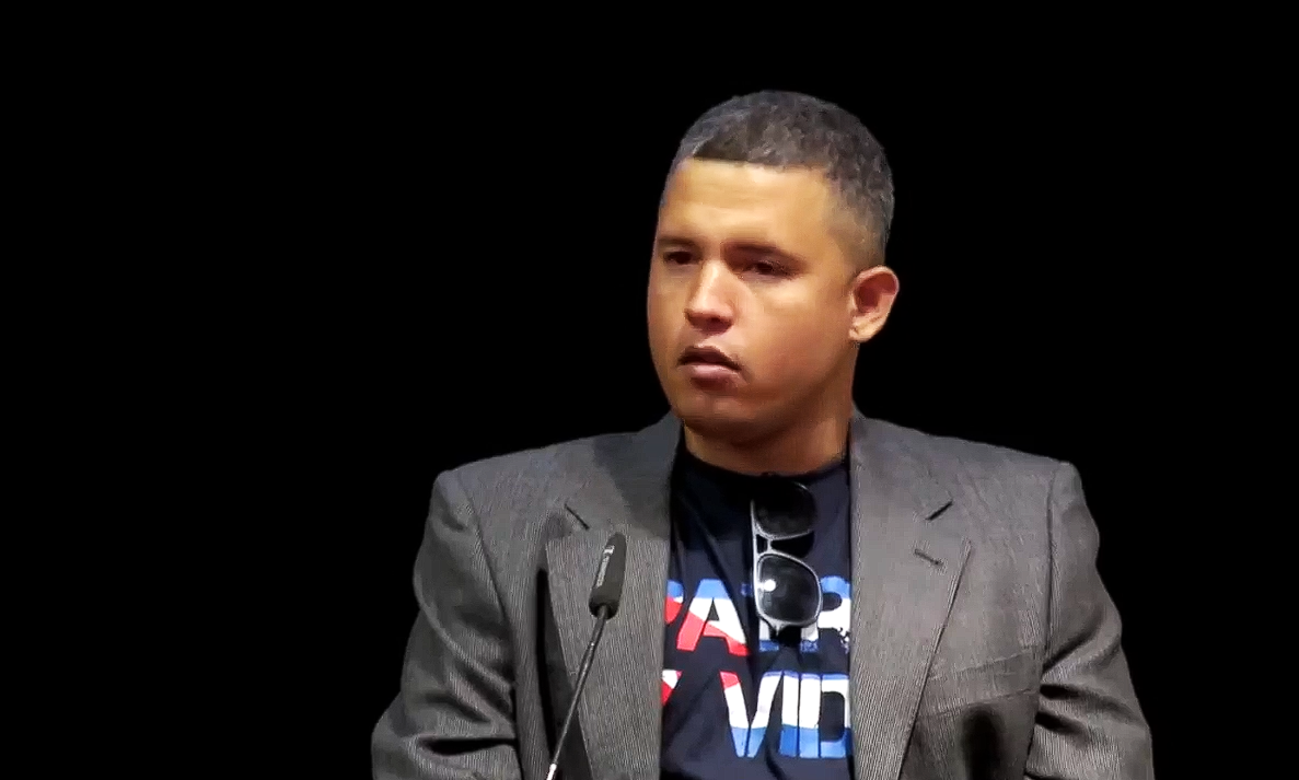 Exprisionero político Luis Robles: "Fui víctima de castigos innumerables"