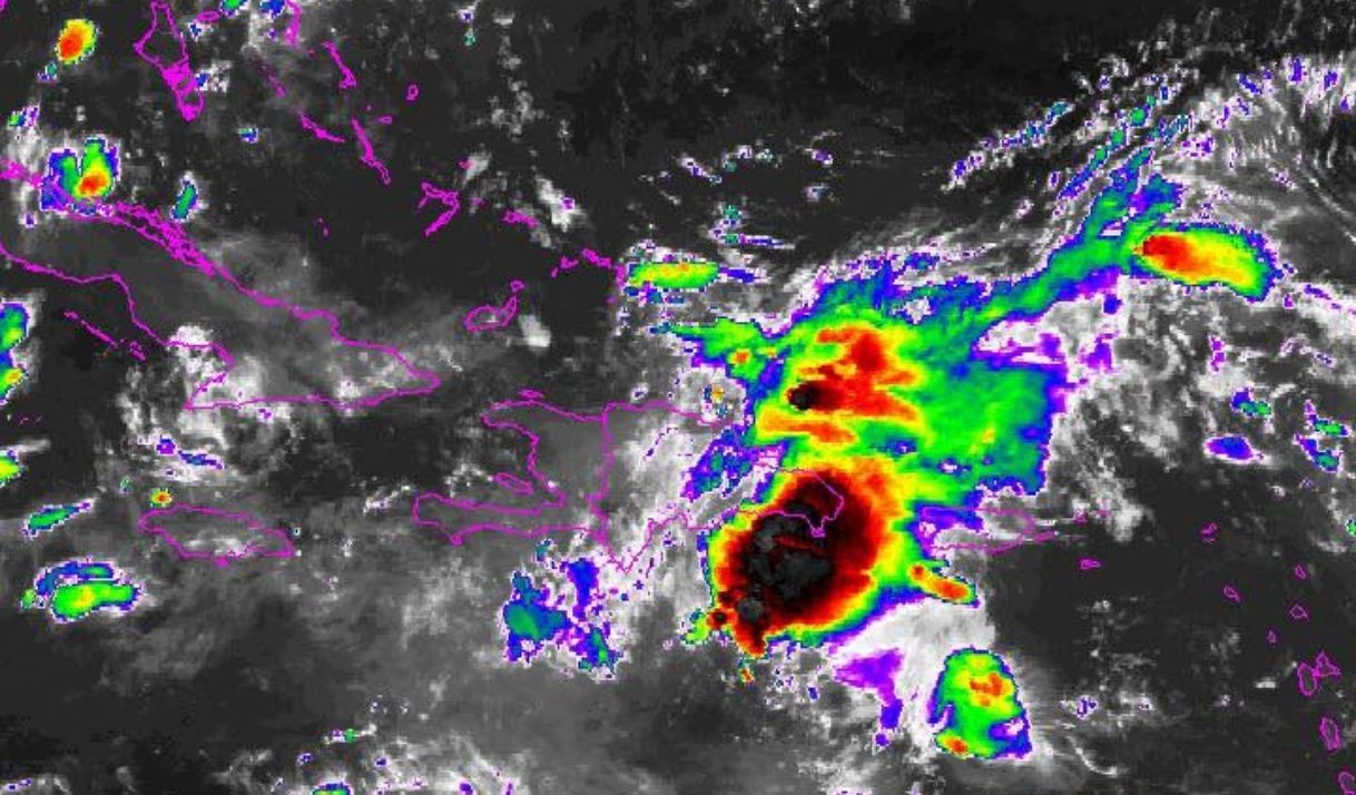Posible ciclón tropical se acerca al oriente de Cuba
