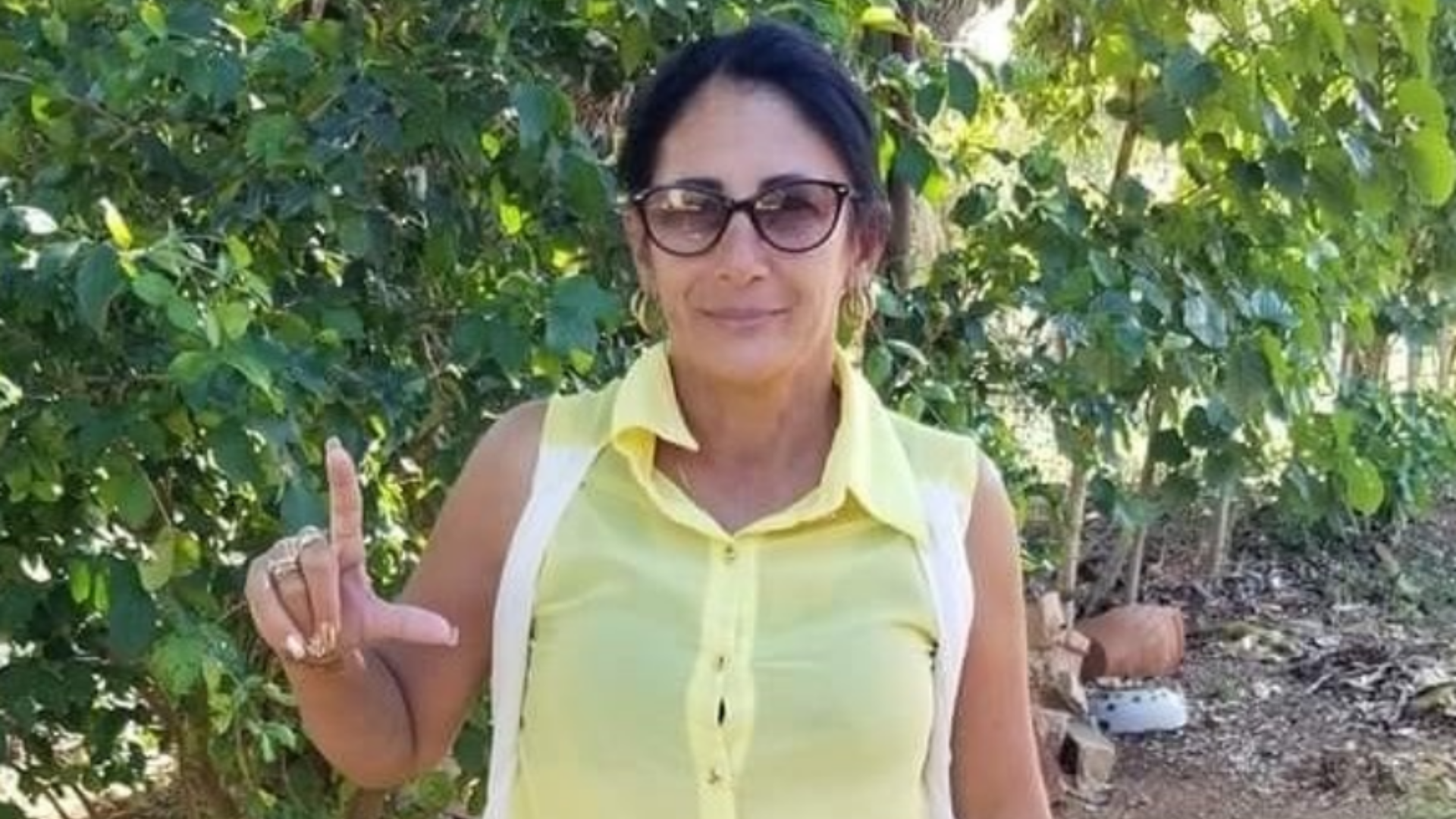Régimen cubano destierra a Dama de Blanco Leticia Ramos Herrería